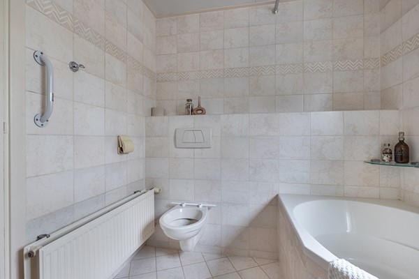 Medium property photo - Bourgondiëstraat 21, 8303 GW Emmeloord